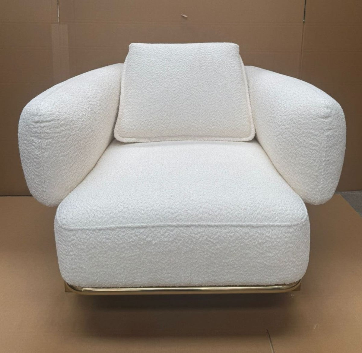 Luxus Sessel Weiß / Gold 115 cm - Wohnzimmer & Hotel Möbel