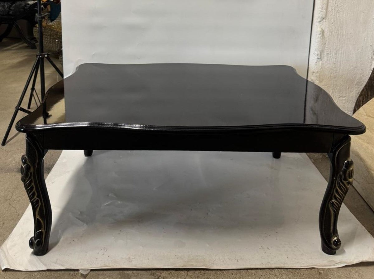 Luxus Barock Couchtisch Schwarz / Gold 105 cm - Barockstil Wohnzimmertisch