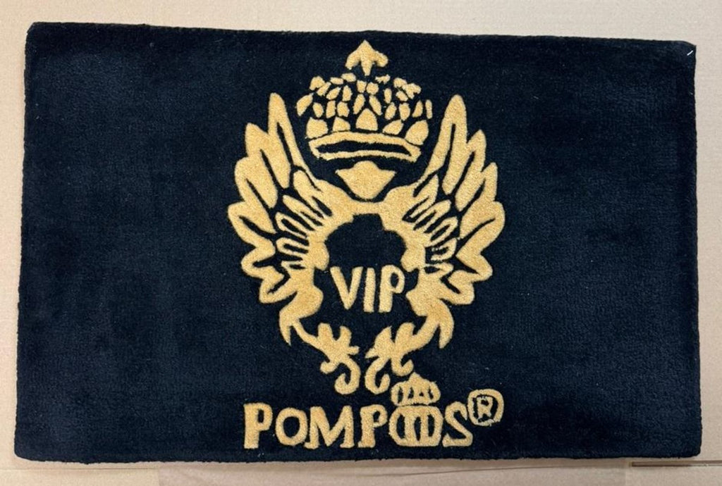 Pompöös by Fußmatte VIP Krone von Harald Glööckler Schwarz / Gold 80 cm